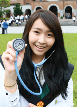 Sandra, Liang Yu-San (2009)